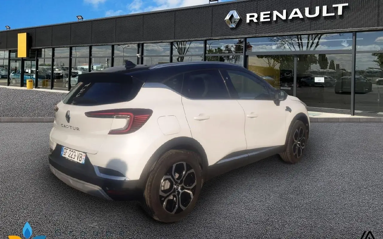 Renault Captur Tce 160 edc - 21 intens 285 3