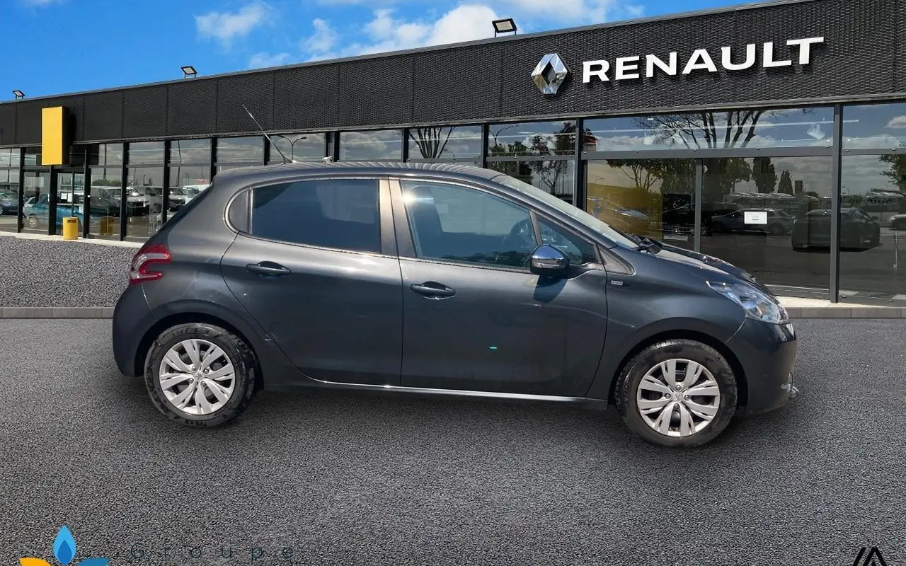 Peugeot 208 1.2 puretech 82ch bvm5 style 345 4