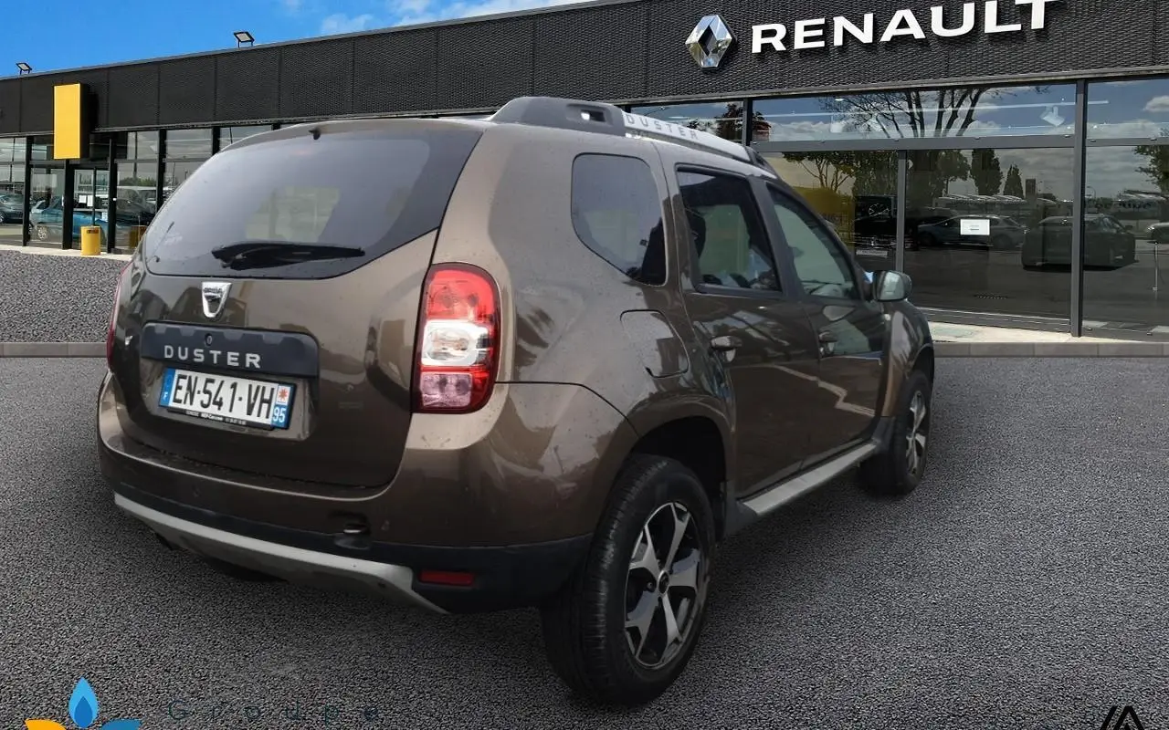 Dacia Duster Tce 125 4x2 explorer 377 3